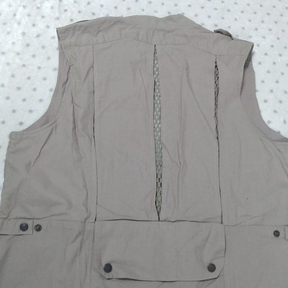 CampCo Fishing/Hunting khaki Vest size XL - Picture 9 of 9